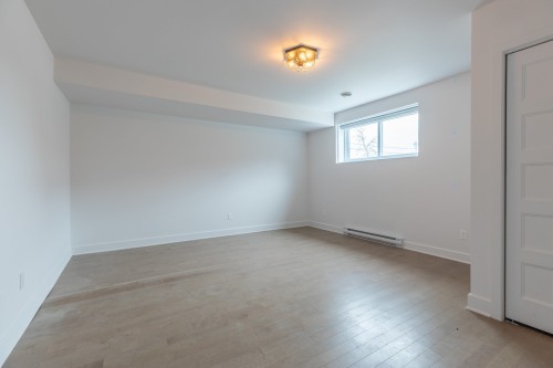 Family Room - 17818 Ch. Ste-Marie, Beaconsfield, QC 