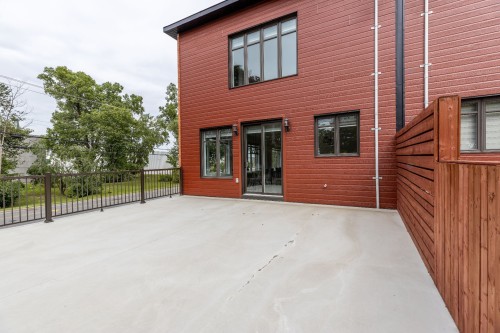 Balcony - 17818 Ch. Ste-Marie, Beaconsfield, QC 