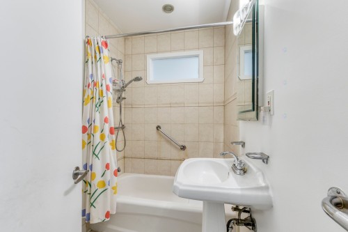 Salle de bains - 441 St-Lawrence Road, Beaconsfield, QC 
