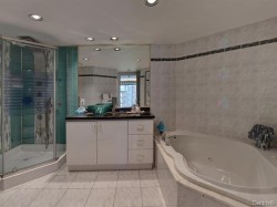 Master Bathroom - 