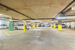 Garage - 