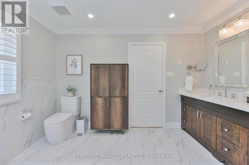 2479 Rathlin Court, Mississauga, ON 