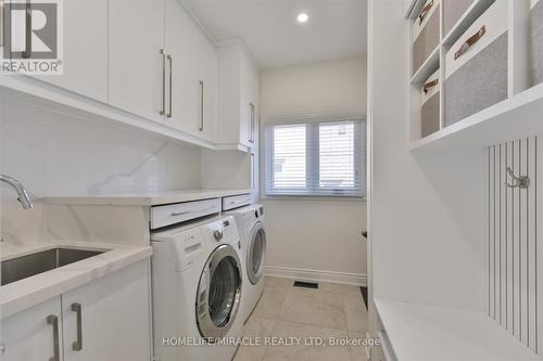 2479 Rathlin Court, Mississauga, ON 