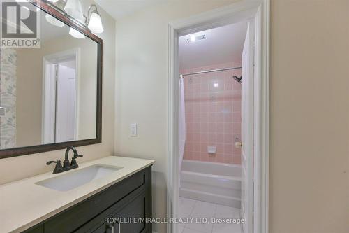 2479 Rathlin Court, Mississauga, ON 