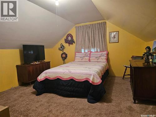 201 Main Street, Glaslyn, SK 