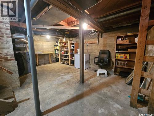 201 Main Street, Glaslyn, SK 