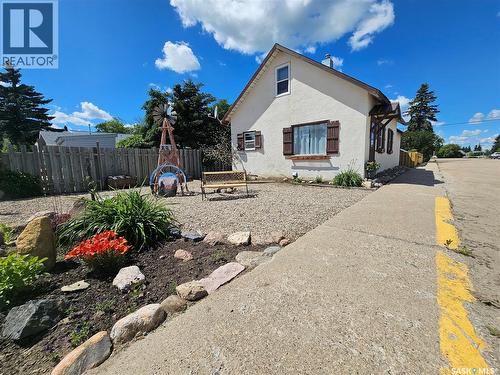 201 Main Street, Glaslyn, SK 