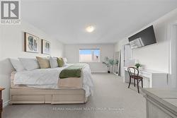 Primary Bedroom - 