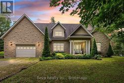 A & B - 464 MOONEY ROAD Hastings Highlands (Monteagle Ward), ON K0L 1C0