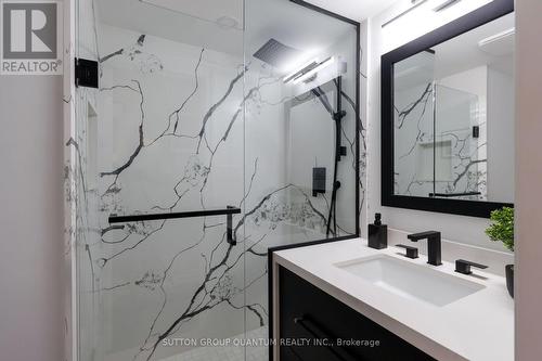 1883 Bough Beeches Boulevard, Mississauga, ON 