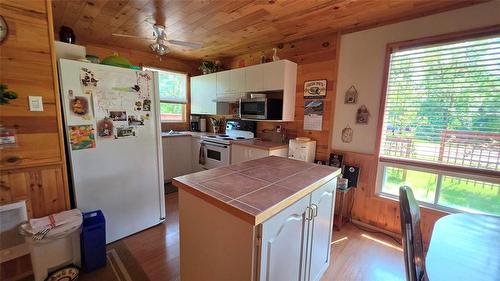 353 Gimli Road, Dunnottar, MB 