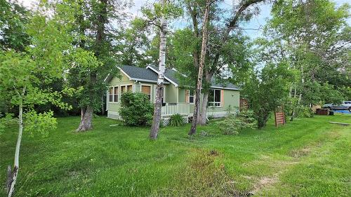 Welcome to 353 Gimli Rd. in Ponemah - 353 Gimli Road, Dunnottar, MB 