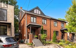 24 MANN AVENUE Toronto, ON M4S 2Y3