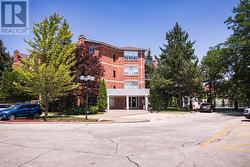 405 - 143 EDGEHILL DRIVE  Barrie, ON L4N 1L9