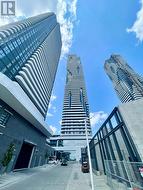 5710 - 225 COMMERCE STREET  Vaughan, ON L4K 0R1