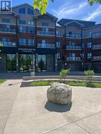 418 - 35 KINGSBURY SQUARE  Guelph, ON N1L 0J4