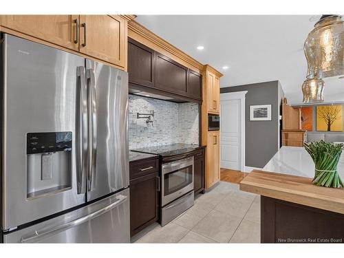 50 Meunier St, Dieppe, NB 
