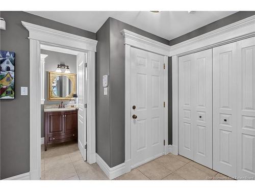 50 Meunier St, Dieppe, NB 