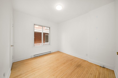 Bedroom - 2-5491 Av. Jeanne-D'Arc, Montréal (Rosemont/La Petite-Patrie), QC 