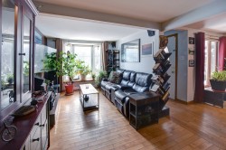 Salon - 