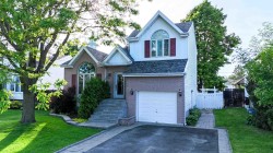 415 Rue Maurice-LeBel  Laval (Sainte-Rose), QC H7L 5G1