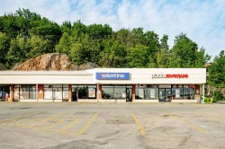 1335 Rue Belvédère S.  Sherbrooke (Les Nations), QC J1L 1C5