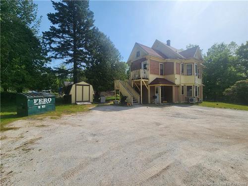 32 Langstroth Terr, Hampton, NB 