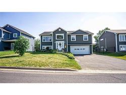 12 Burnett  Oromocto, NB E2V 0J4