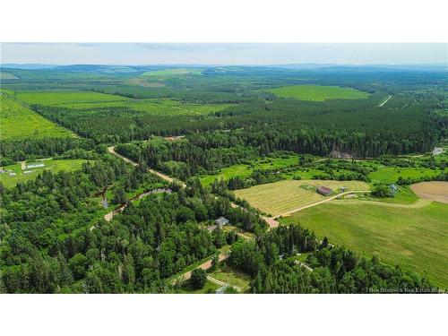 4 Back Rd, Summerfield, NB 