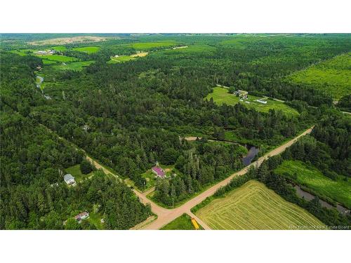 4 Back Rd, Summerfield, NB 