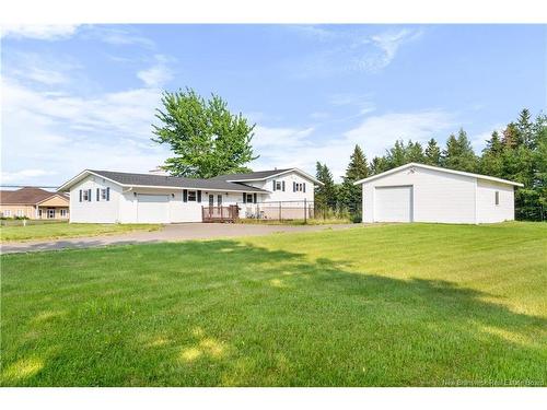 104 Evangeline St, Bouctouche, NB 