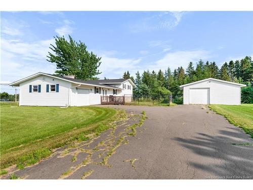 104 Evangeline St, Bouctouche, NB 