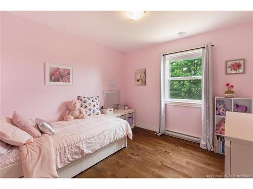 112 Holland Dr, Moncton, NB 