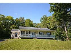 33 Tourist Bureau RD  Richmond Corner, NB E7M 4W8