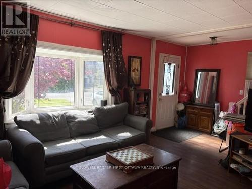 185 Compton Avenue, Ottawa, ON 