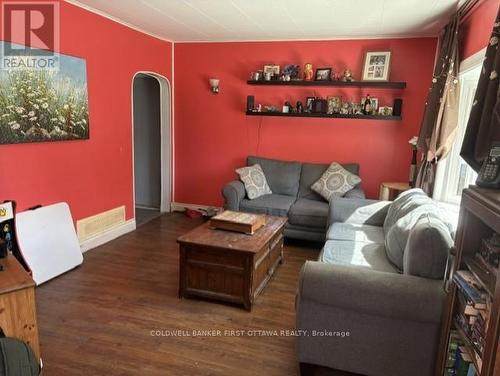 185 Compton Avenue, Ottawa, ON 