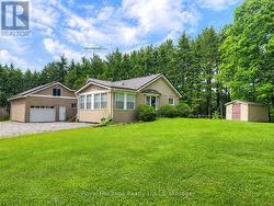 6 FELL STATION DRIVE Kawartha Lakes (Fenelon Falls), ON K0M 1N0