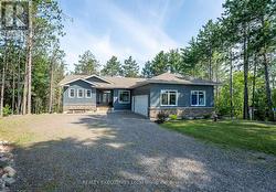 87 OAKRIDGE DRIVE East Ferris (Corbeil), ON P0H 1K0