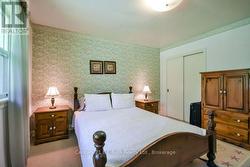 Primary Bedroom - 