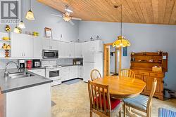 Open concept layout - 
