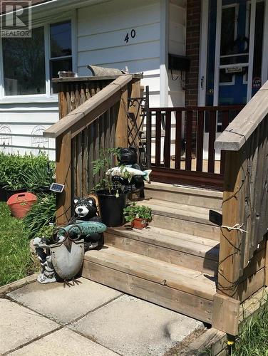 40 Robertson Rd, Elliot Lake, ON 