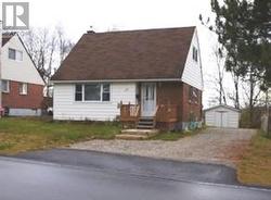 40 Robertson RD Elliot Lake, ON P5A 1C7