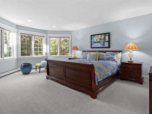 6207 Regina Terrace, Halifax, NS 