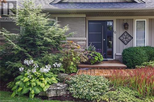 16 Spring Garden Boulevard, St. Catharines (Lakeshore), ON 