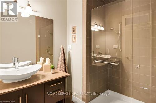 16 Spring Garden Boulevard, St. Catharines (Lakeshore), ON 