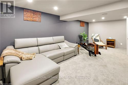 16 Spring Garden Boulevard, St. Catharines (Lakeshore), ON 