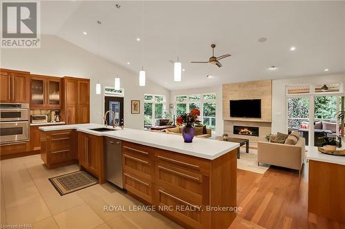 16 Spring Garden Boulevard, St. Catharines (Lakeshore), ON 
