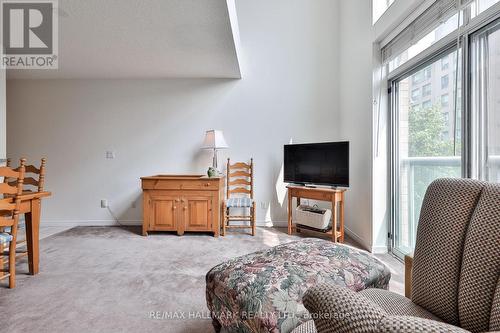 528 - 109 Front Street E, Toronto, ON 
