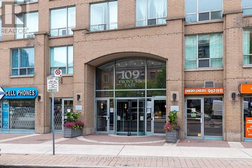 528 - 109 Front Street E, Toronto, ON 