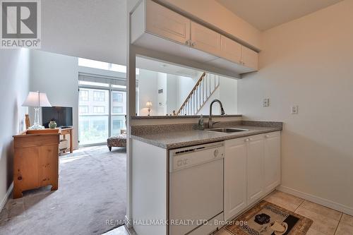 528 - 109 Front Street E, Toronto, ON 